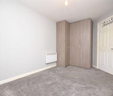 6, New Forest Way, Leeds, West Yorkshire, LS10 4GH - Photo 2