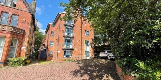 1 bedroom in a flat share to rent - Photo 3