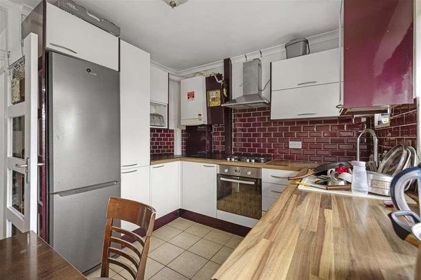 Clive Road, London, SE21 - Photo 1