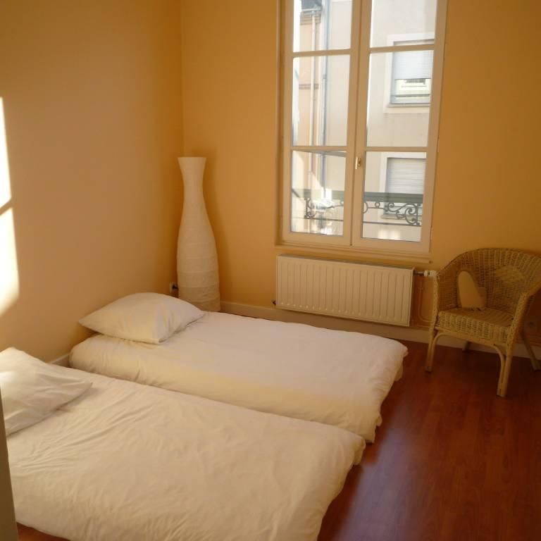 LOCATION LA FERTE-BERNARD - Photo 1