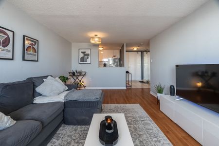 For Lease - 6720 Glen Erin Drive Unit# 503, Mississauga, Ontario - Photo 2