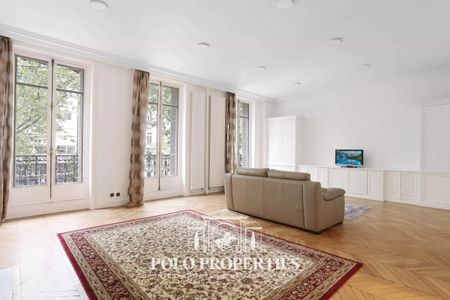 Appartement à louer à Paris 8Ème - Photo 3