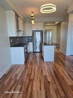 For Lease - 9088 Yonge Street Unit# 907, Richmond Hill, Ontario - Photo 1