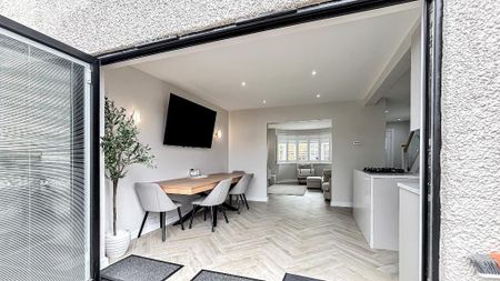 3 bedroom semi-detached house to rent - Photo 4