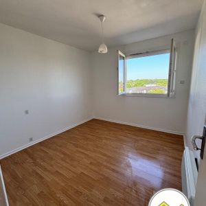 Location Appartement 2 pièces 46m² CHATEAUBRIANT 44110 - Photo 2