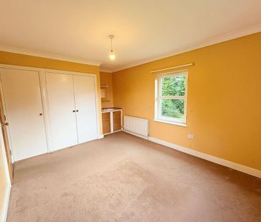 4 bedroom detached house to rent - Photo 5