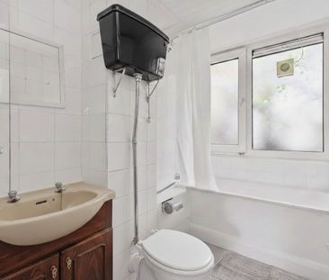 Room in a Shared Flat, Ibsley Gardens, SW15 - Photo 2