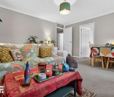 Woodside Court, Lisvane, Cardiff, CF14 - Photo 1