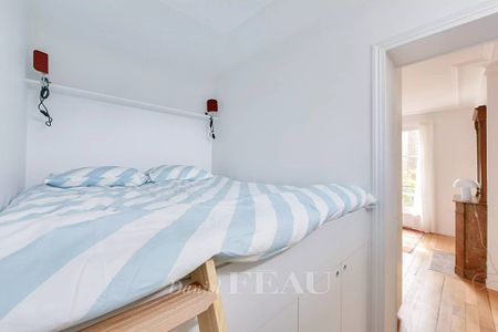 Location appartement, Paris 7ème (75007), 2 pièces, 33.68 m², ref 84960181 - Photo 3