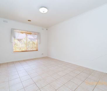 Homely & Light filled Two-Bedroom Unit - Photo 3