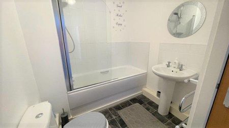2 bedroom apartment to rent - Photo 5