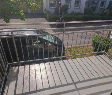helles Appartment mit Balkon in ruhiger Lager - Erlangen Bruck - Photo 1