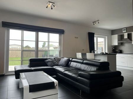 Moderne halfopen bebouwing met zonnige tuin te huur in De Haan - Foto 4
