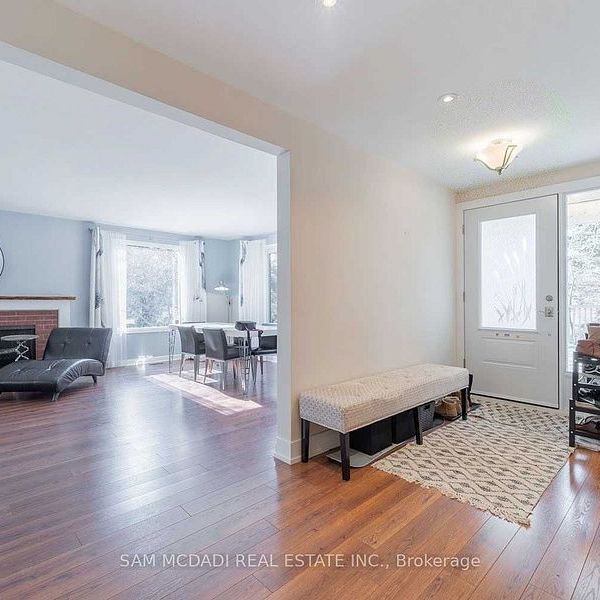 For Lease - 1730 Sunningdale Bend, Mississauga, Ontario - Photo 1