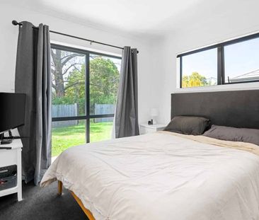 2/10 Keitha Place, Glenview, Hamilton - Photo 3
