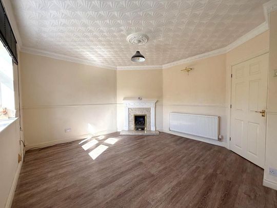 2 bedroom semi-detached house to rent - Photo 1