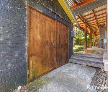 Charming Cottage! - Photo 3