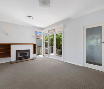 3 Plateau Close, Hornsby Heights NSW 2077 - House For Rent | Domain - Photo 1