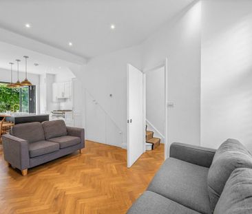 3 bedroom terraced house to rent - Photo 4