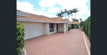 CHARMING AND MAGNIFICENT HOME in a GREAT LOCATION*** - Photo 5