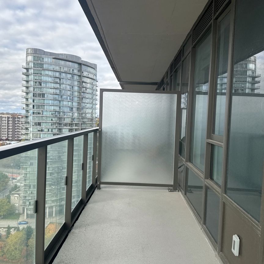 For Lease - 1926 Lake Shore Boulevard Unit# 2211, Toronto, Ontario - Photo 1