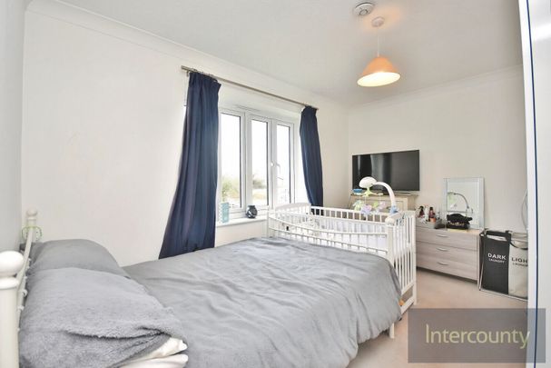 Hunters Court, CM22, Bishops Stortford - Photo 1