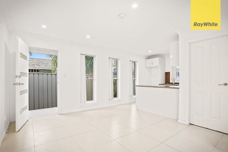 Great Size Granny Flat In The Best Location - Photo 4