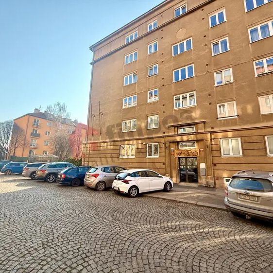 Pronájem bytu 1+1 38 m - Fotografie 1