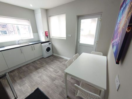 Cotswold Street, Liverpool. - Photo 5