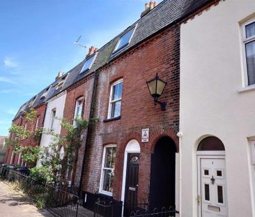 3 bedroom terraced house to rent - Photo 2