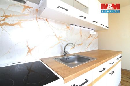 Pronájem bytu 1+1 41 m² - Photo 2