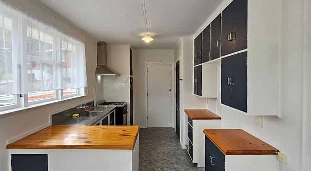 Charming Timberlea 3BR Family Home - Photo 1