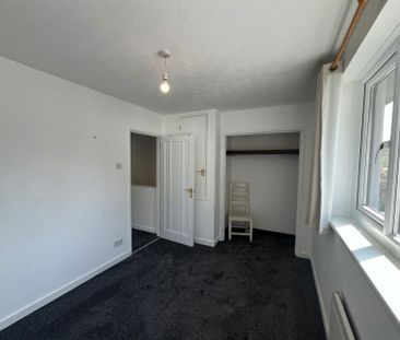 PACKSADDLE CLOSE, PENRYN - Photo 1