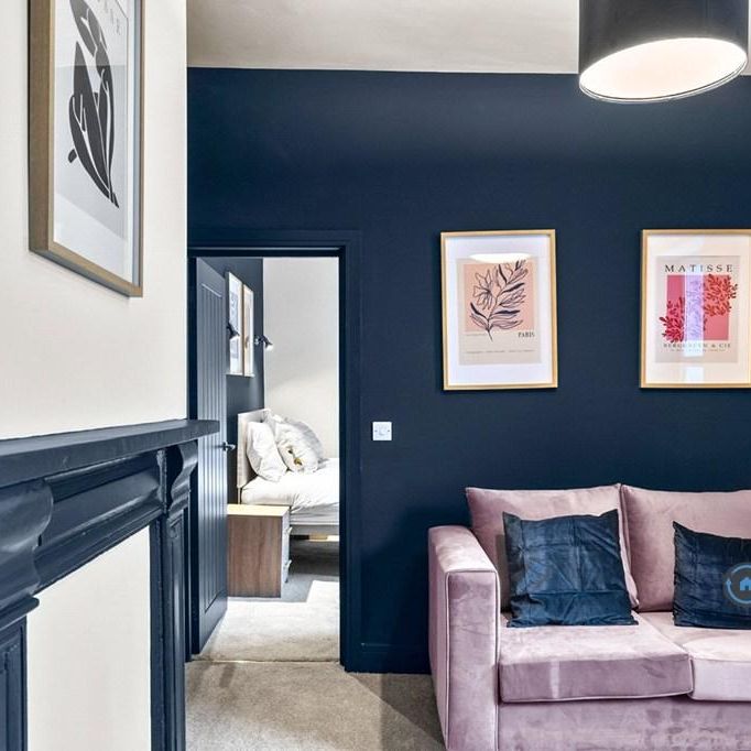 1 bedroom in a house share to rent - Photo 1