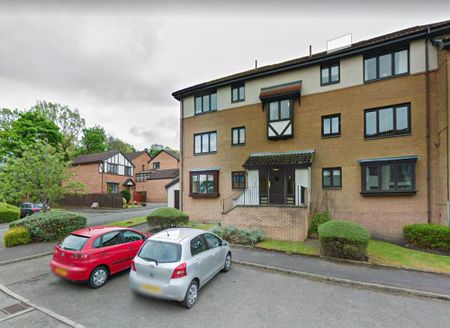 2 bedroom flat to rent - Photo 2