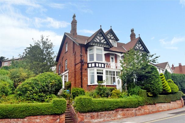 3 bed maisonette to rent in Scalby Road, Scarborough, YO12 - Photo 1