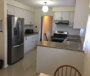 For Lease - 162 Edmonton Drive Unit# Upper, Toronto, Ontario - Photo 2