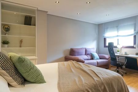 Paseo Castilla, Alcorcón, Community of Madrid 28921 - Photo 3