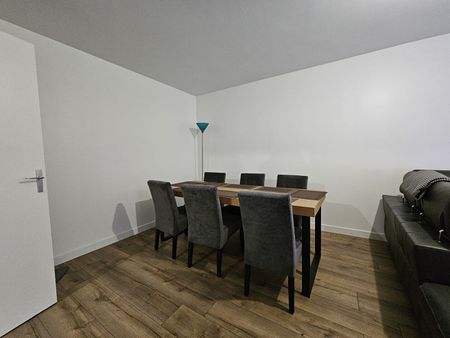 Location appartement 2 pièces, 62.00m², Les Ulis - Photo 2