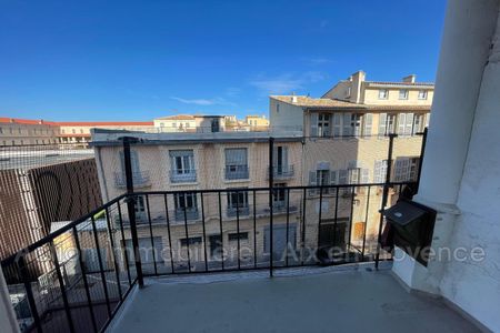 Location appartement, Aix-en-Provence - Photo 2