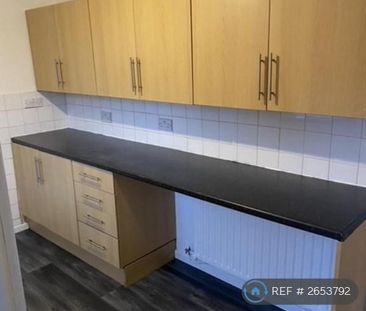 3 bedroom end of terrace house to rent - Photo 6