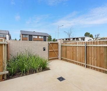 Modern Home in Convenient Location - Photo 3