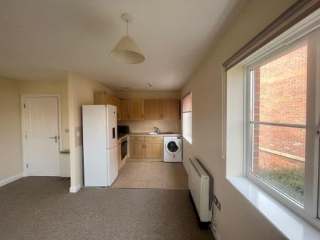 2 bedroom apartment to rent - Photo 4