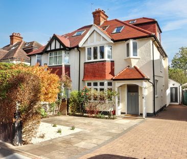 5 Bed Semi-Detached House, Sutherland Grove, SW18 - Photo 3