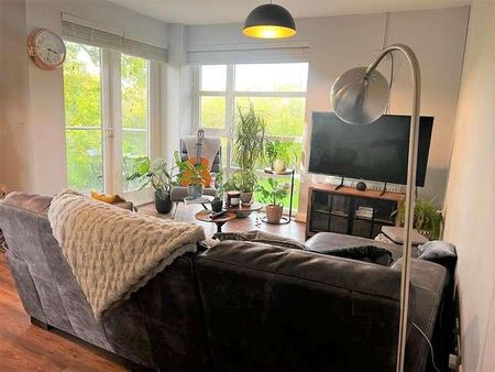 Glade Park Court, Liverpool, Merseyside, L8 - Photo 2