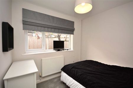 8, Linton Road, Leeds, West Yorkshire, LS17 8QH - Photo 5