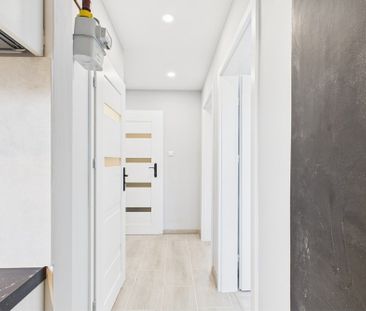 Częściowo umeblowane mieszkanie na wynajem - Zdjęcie 4