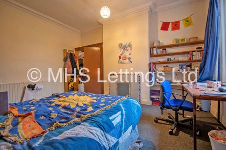 16 Regent Park Avenue, Leeds, LS6 2AU - Photo 3