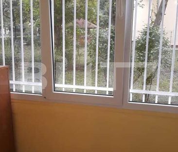 Apartament 3 camere decomandate, 60 mp, recent renovat, zona Piata Flora - Photo 2