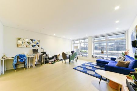 2 bedroom flat to rent - Photo 2